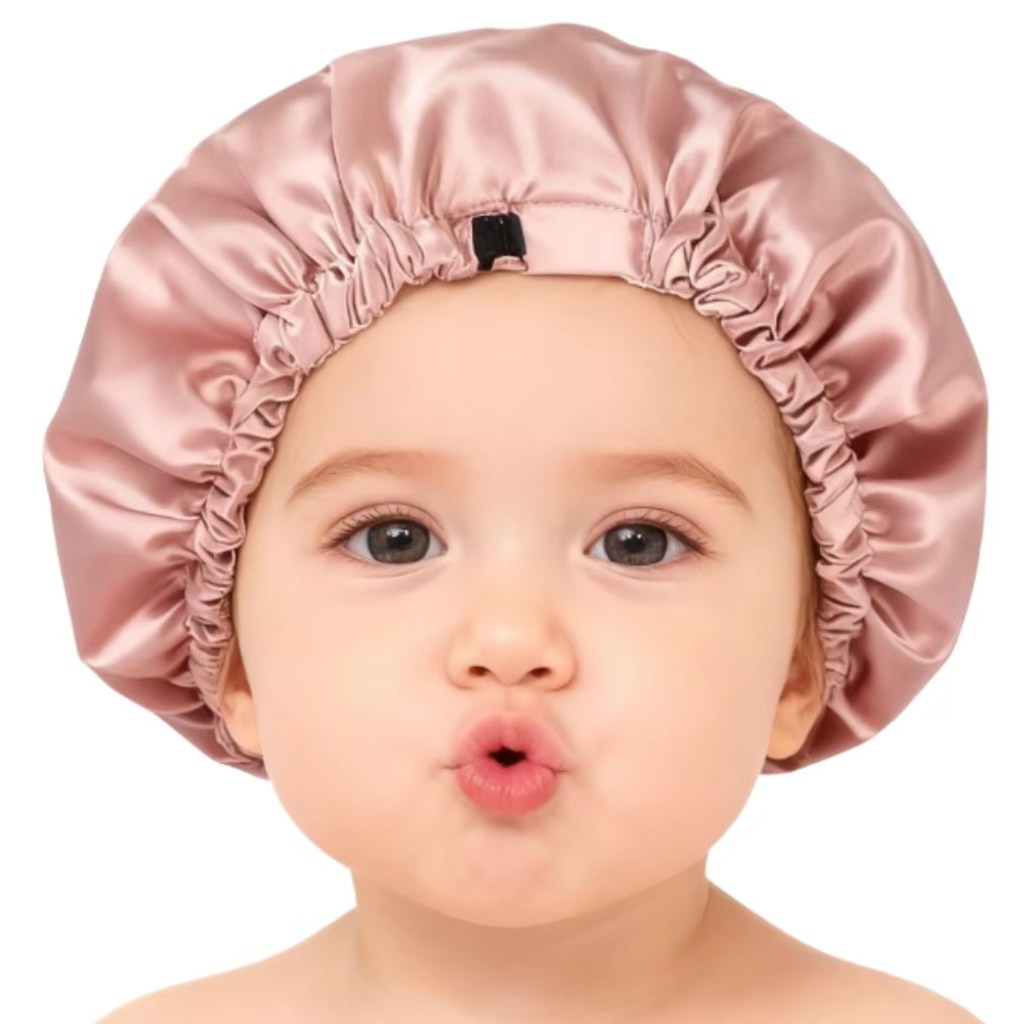Bonnet satin enfant réglable